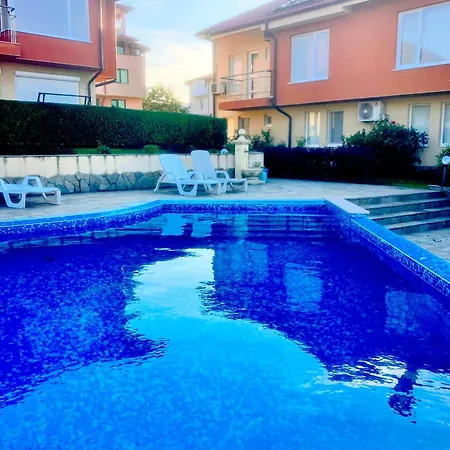 Wonderful Near The Sea Apartmán